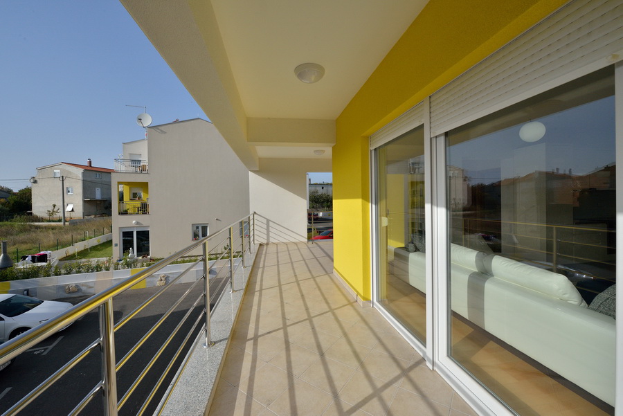 crvene_kuce_eksterijer4