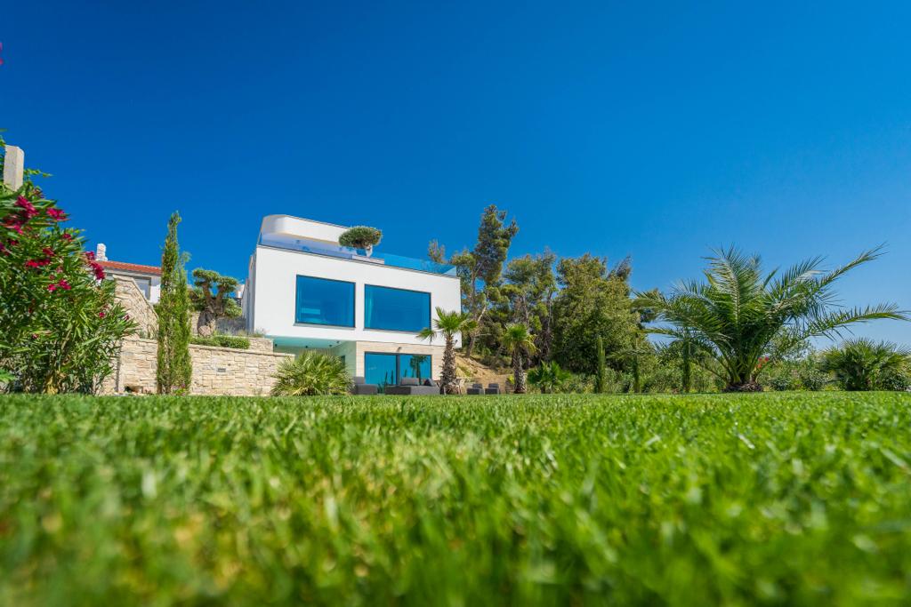 PHOTO-2022-09-20-16-40-08