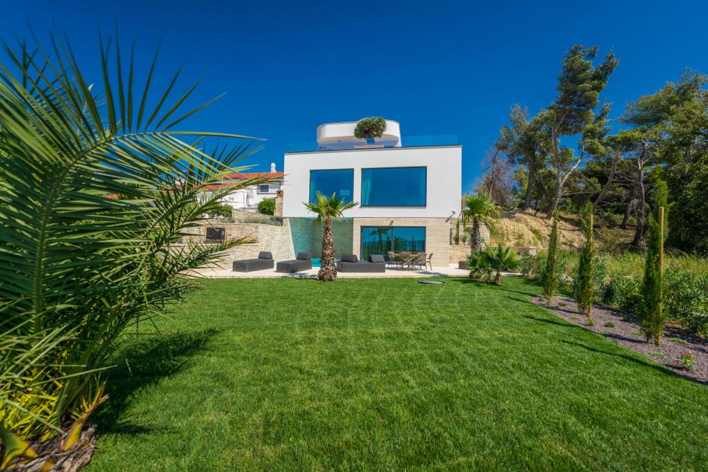 PHOTO-2022-09-20-16-45-24