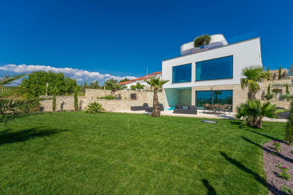 PHOTO-2022-09-20-16-51-41