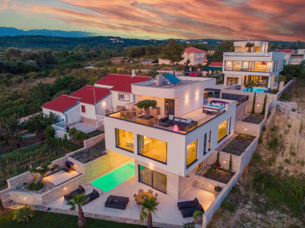 PHOTO-2022-09-20-16-52-20